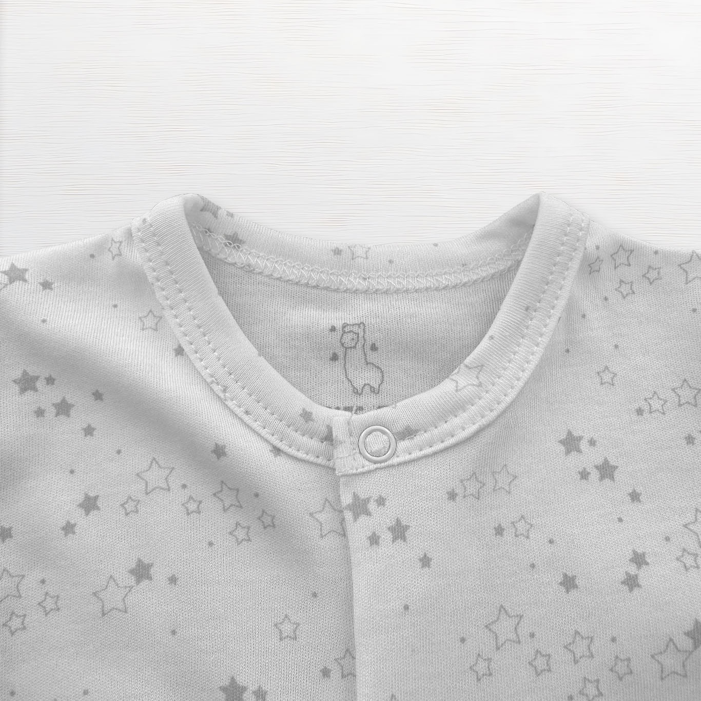 Pijama con broche - estrellas